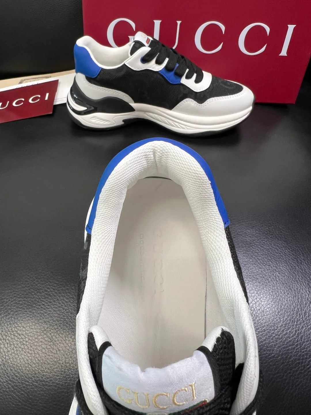 Men's shoes 💰800 Gucci top purchasing Gucci counter new model, original factory configuration imported cowhide from Italy with printed fabric, imported cowhide lining, breathable and comfortable, sole: original factory special sole is super comfortable, original factory and single goods are high quality, welcome to compare, code number 38-44 (customized 45)
